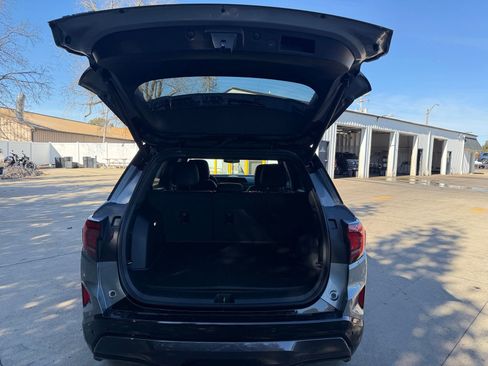 New 2026 GMC Terrain AT4 w/ LPO, Floor Liner Package AWD/4WD image 35
