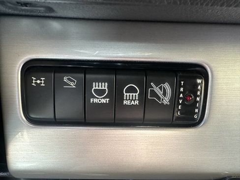 Used 2020 Mercedes-Benz Sprinter 3500 image 77