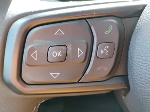 New 2025 Jeep Gladiator Sport image 34