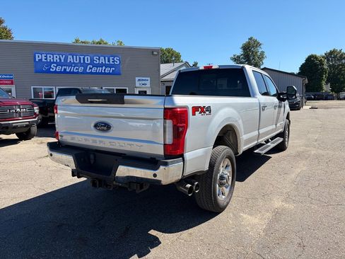 Used 2017 Ford F350 Lariat w/ Lariat Ultimate Package AWD/4WD image 9