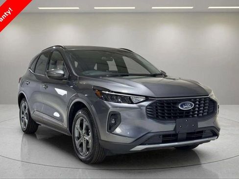 Used 2025 Ford Escape ST-Line Select image 1
