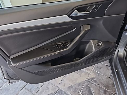 New 2025 Volkswagen Jetta S image 23