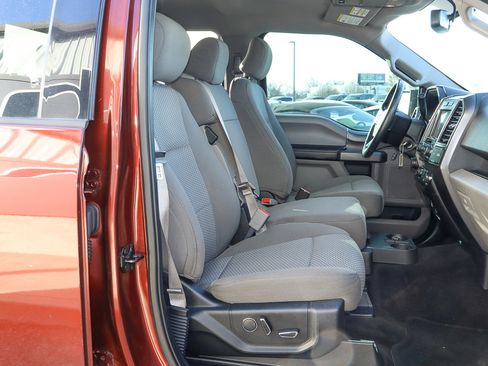 Used 2017 Ford F150 XLT w/ Equipment Group 302A Luxury image 32