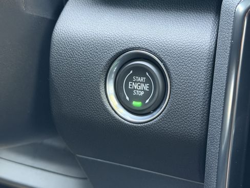 New 2026 GMC Acadia AT4 w/ Luxury Package image 36