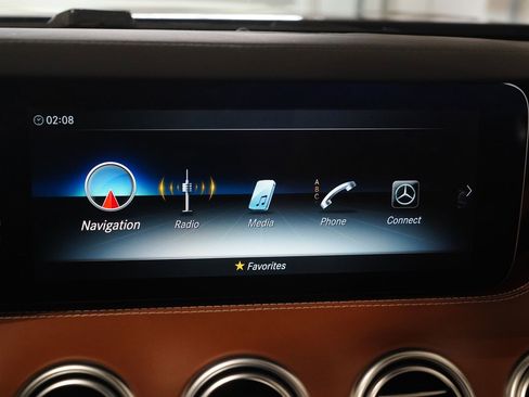 Used 2020 Mercedes-Benz S 560 Cabriolet image 27