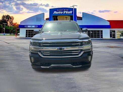 Used 2017 Chevrolet Silverado 1500 High Country AWD/4WD image 10