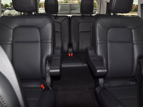 New 2026 Lincoln Aviator 2WD image 21