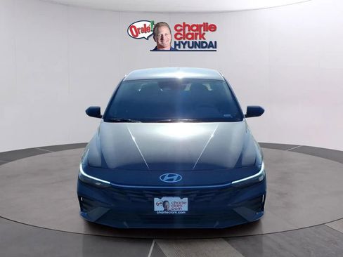 New 2026 Hyundai Elantra Sport FWD image 8