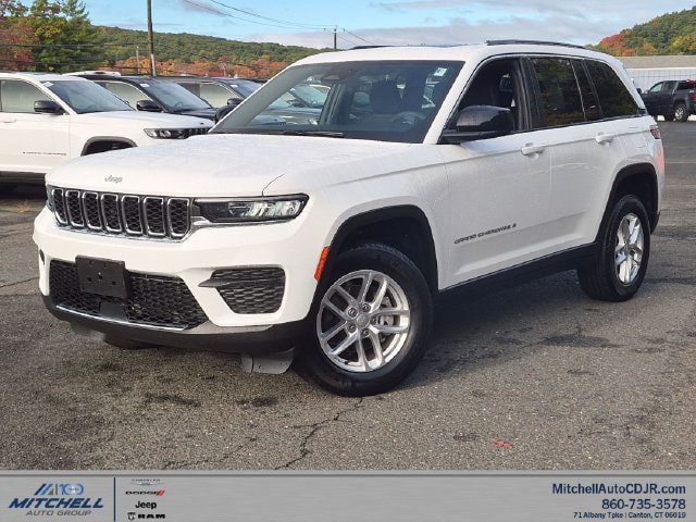 Used 2025 Jeep Grand Cherokee 4WD image 1