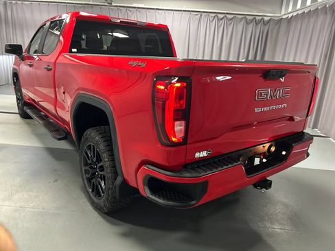 Used 2024 GMC Sierra 1500 Pro w/ Graphite Edition AWD/4WD image 5