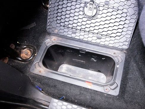 Used 2011 RAM 1500 Sport w/ Remote Start & Security Group image 35