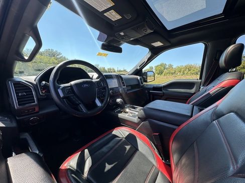 Used 2019 Ford F150 Lariat w/ Equipment Group 502A Luxury image 24