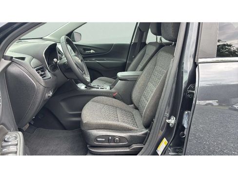 Used 2023 Chevrolet Equinox LT AWD/4WD image 10