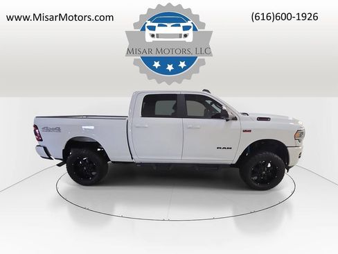 Used 2021 RAM 2500 Big Horn w/ Level 2 Equipment Group AWD/4WD image 5