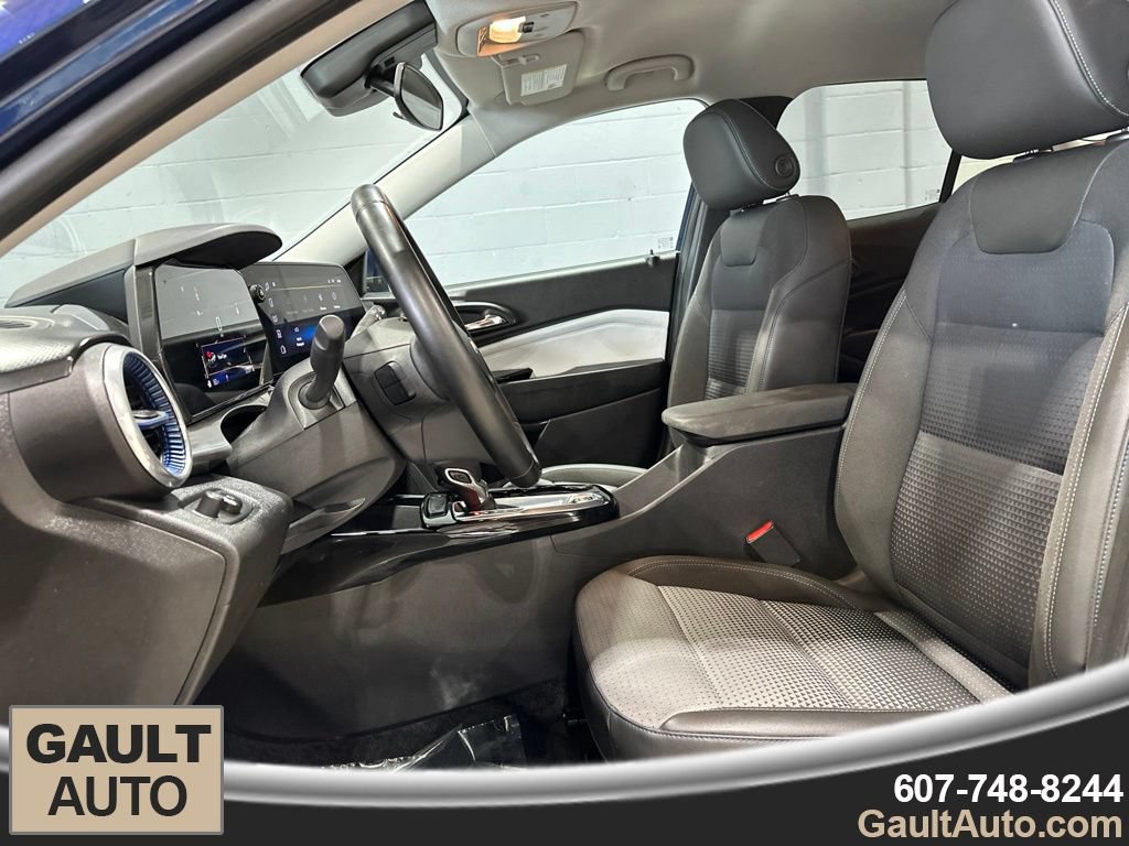 Certified 2024 Chevrolet Trax LT w/ Driver Confidence Package FWD image 12