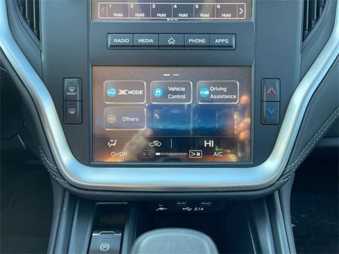 Used 2020 Subaru Outback 2.5i Premium image 24