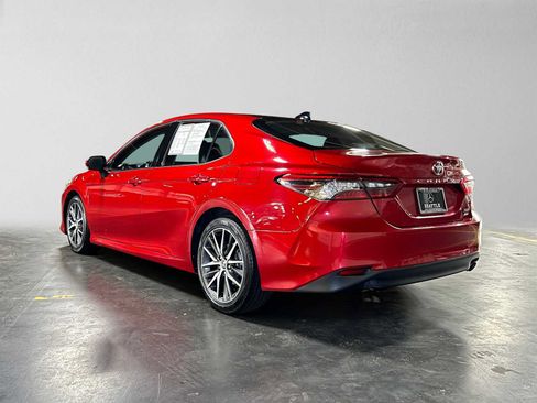 Used 2023 Toyota Camry XLE w/ Navigation Package AWD/4WD image 5