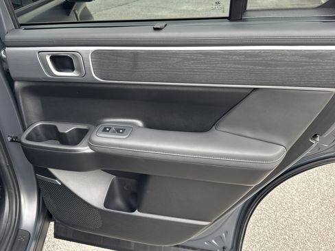 Certified 2025 Hyundai Santa Fe Limited image 16