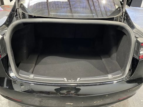 Used 2017 Tesla Model 3 Long Range image 8