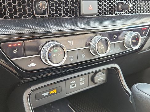 Used 2024 Honda CR-V EX-L image 16