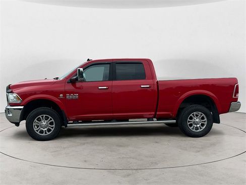 Used 2015 RAM 2500 Laramie w/ Convenience Group image 2