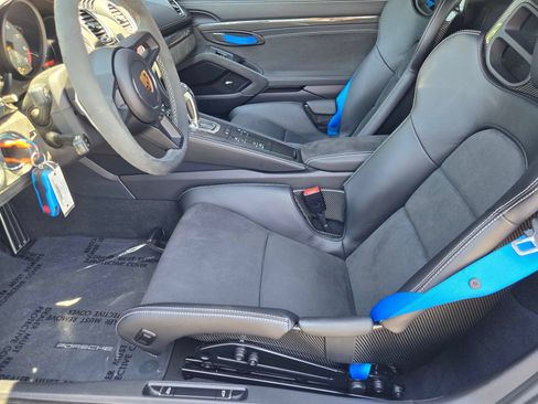 Certified 2023 Porsche 718 Cayman GT4 RWD image 24