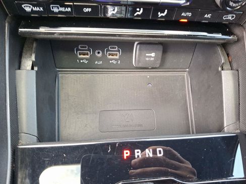 Used 2023 Jeep Grand Cherokee Altitude image 25