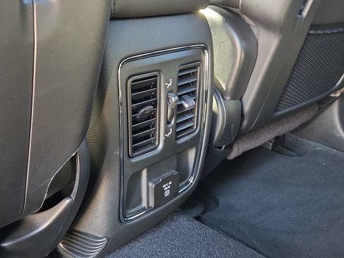 Used 2021 Jeep Grand Cherokee Laredo X RWD image 15