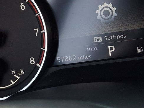 Used 2023 Nissan Rogue S AWD/4WD image 19