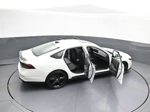 Certified 2023 Honda Accord Sport image 44