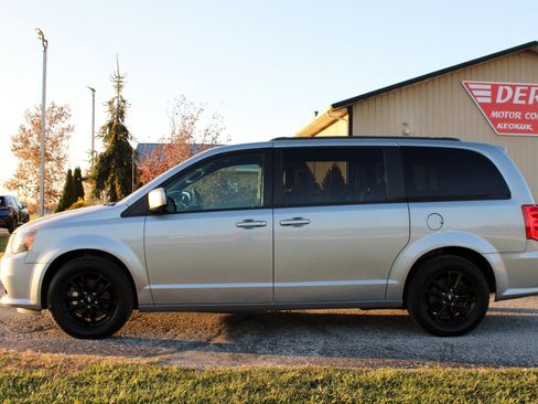 Used 2019 Dodge Grand Caravan GT image 25