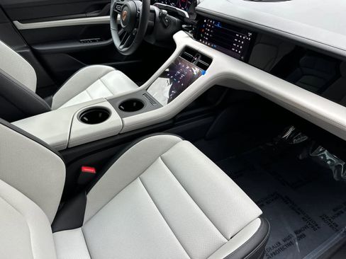 New 2026 Porsche Taycan image 16