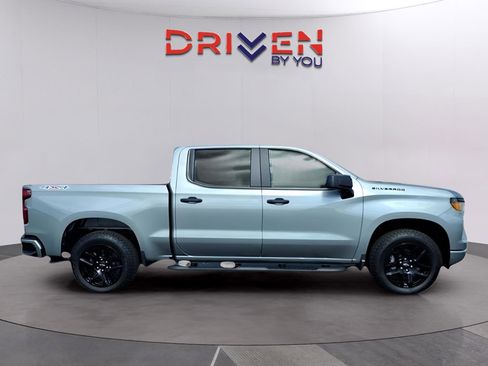 New 2026 Chevrolet Silverado 1500 Custom w/ LPO, Dark Essentials Package image 6