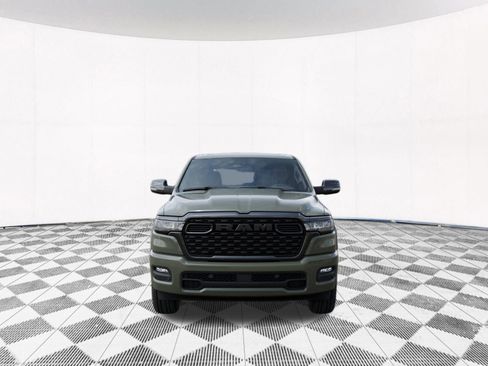 New 2026 RAM 1500 4x4 Crew Cab image 8