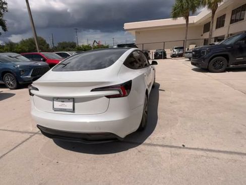 Used 2025 Tesla Model 3 Long Range RWD image 13