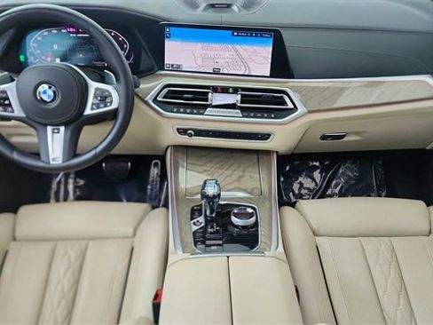 Used 2023 BMW X5 M50i w/ Executive Package image 91