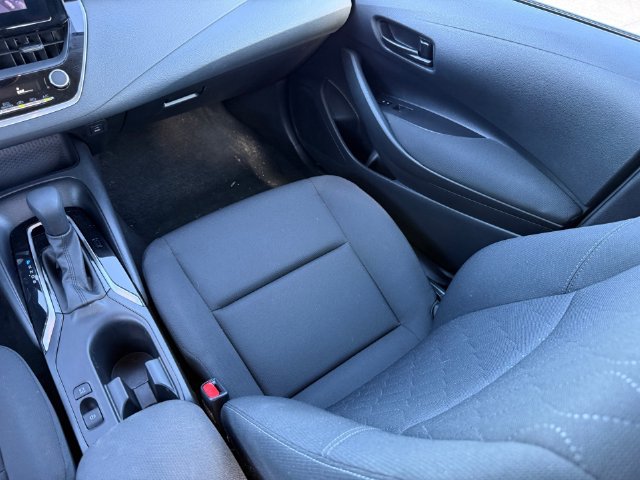 Used 2026 Toyota Corolla LE FWD image 25
