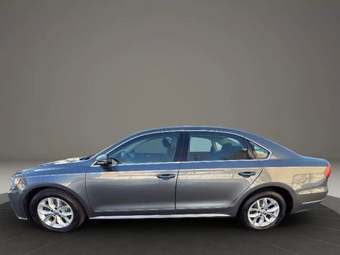 Used 2016 Volkswagen Passat 1.8T S image 8