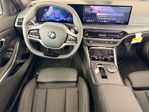 Used 2025 BMW 330i Sedan w/ Driving Assistance Package image 12