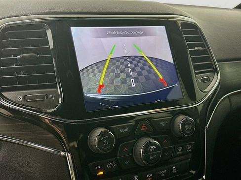 Certified 2020 Jeep Grand Cherokee Limited AWD/4WD image 19