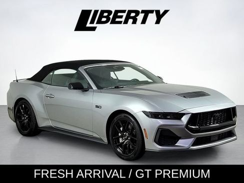 Used 2025 Ford Mustang GT Premium RWD image 1