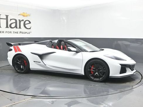 New 2027 Chevrolet Corvette Grand Sport RWD image 1