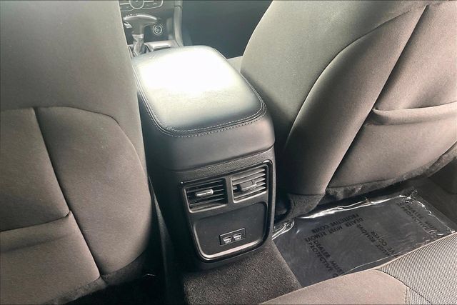 Used 2022 Dodge Charger SXT w/ Blacktop Package RWD image 33