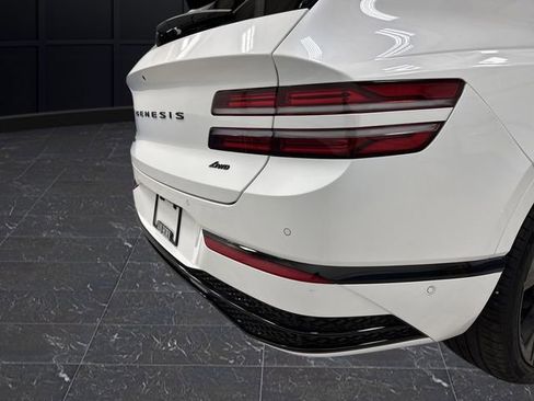 Used 2025 Genesis GV80 2.5T Prestige image 37