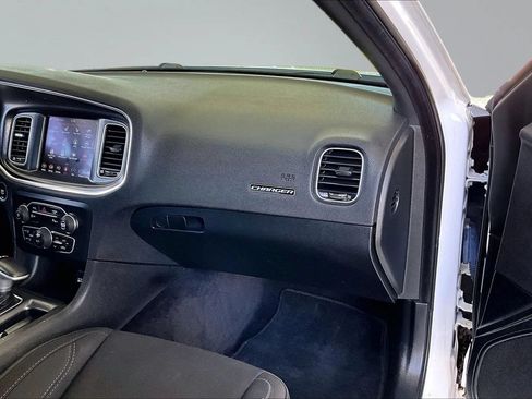 Used 2018 Dodge Charger SXT Plus w/ Navigation & Travel Group RWD image 23