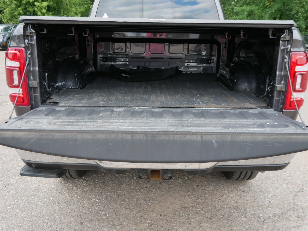 Used 2022 RAM 2500 Laramie AWD/4WD image 11
