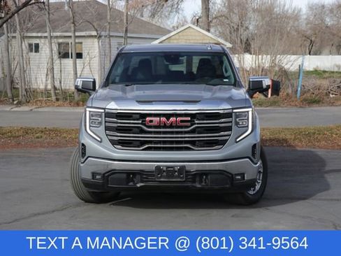 Used 2025 GMC Sierra 1500 SLT image 2