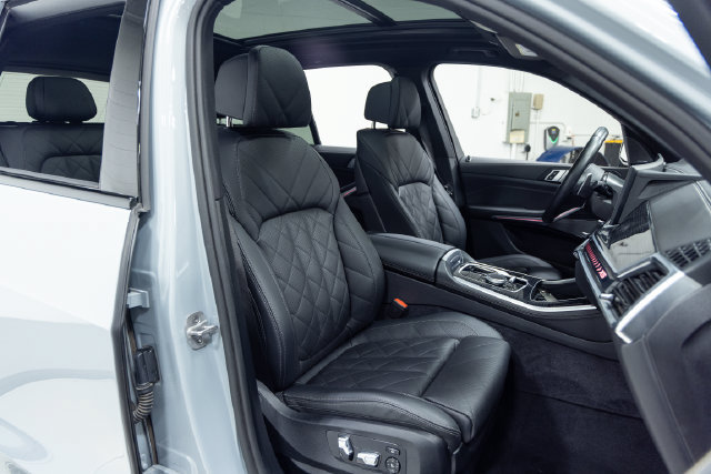 Used 2026 BMW X5 xDrive40i AWD/4WD image 25