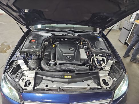 Used 2018 Mercedes-Benz E 300 image 31