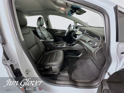 Used 2023 Chevrolet Bolt LT w/ Infotainment Package image 20
